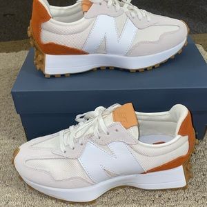 NEW BALANCE running shoes women size 8.5